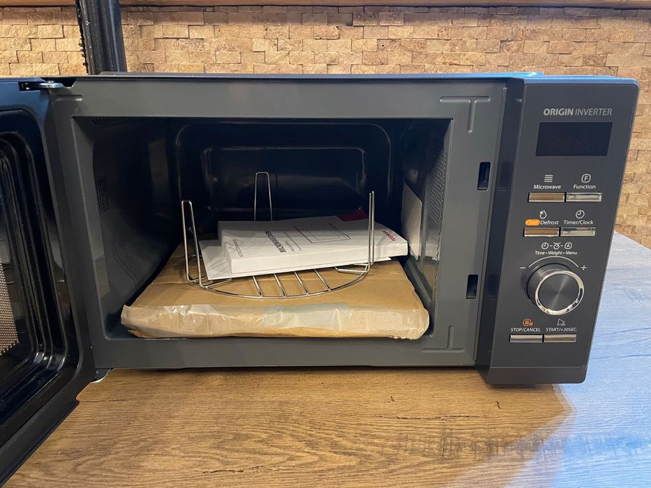 Cuptor cu microunde Toshiba