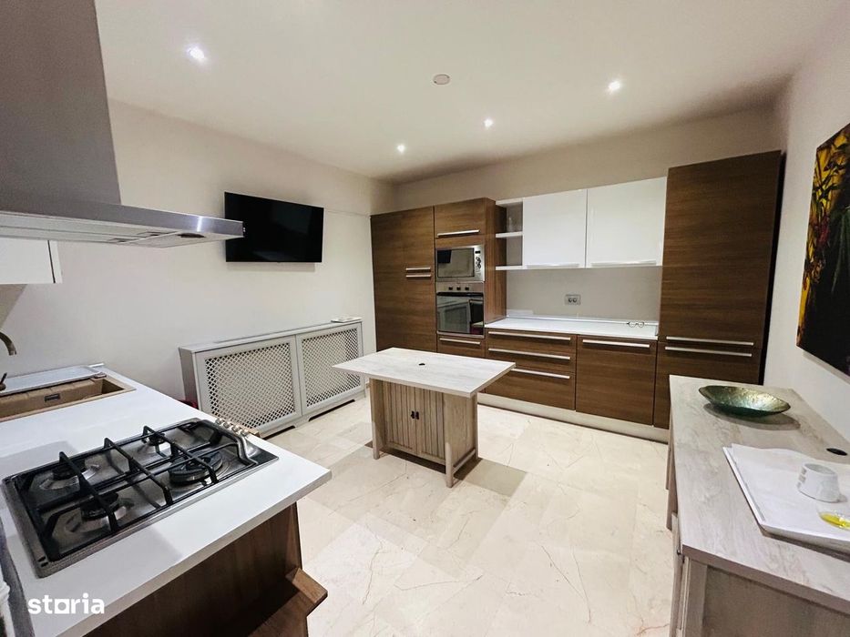 Vila 6 camere complex residential Iancu Nicolae