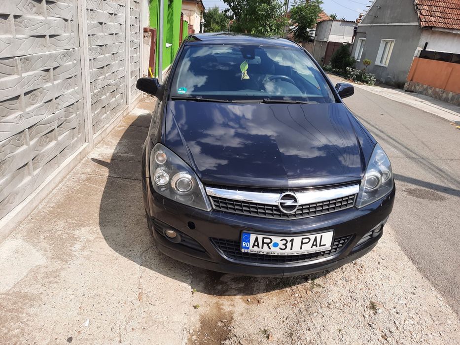 Opel astra H GTC