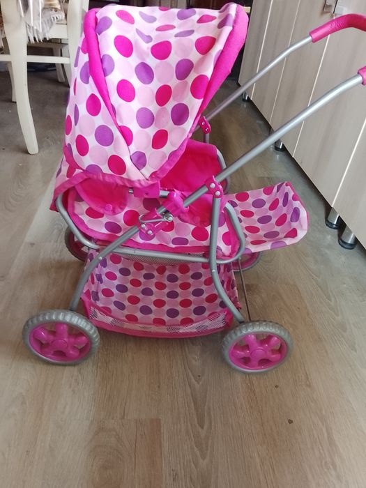 Коляска для кукол