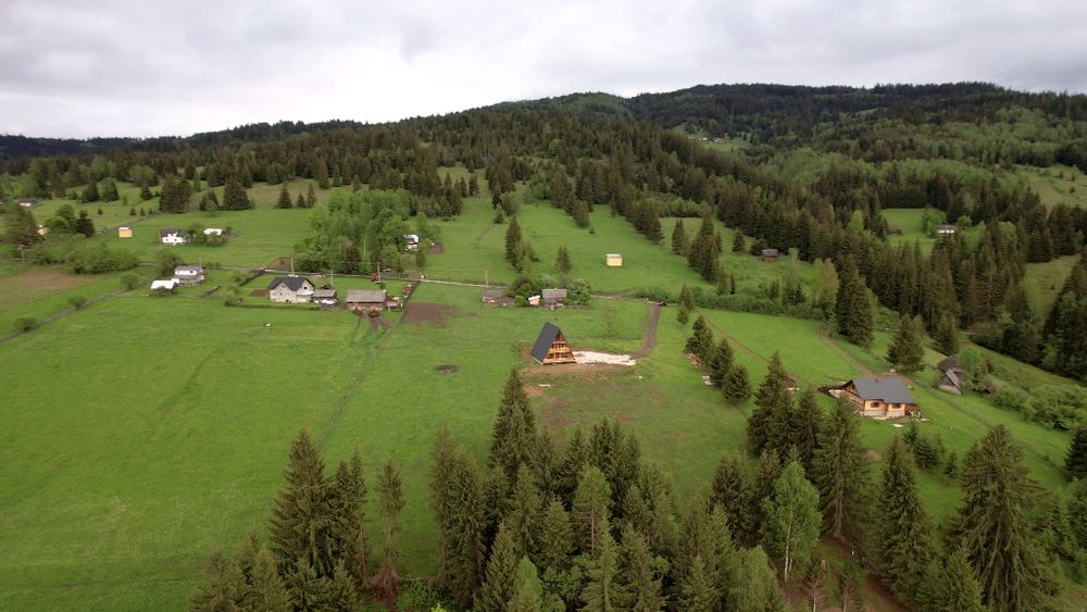Cabană A-Frame Premium | 180 mp | 7.000 mp teren | Plaiu Șarului – Vatra Dornei - Vedere 4