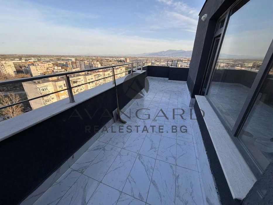 Продава се Четиристаен апартамент в Пловдив, Тракия - 191 кв.м за 734 €/кв.м - Снимка #11