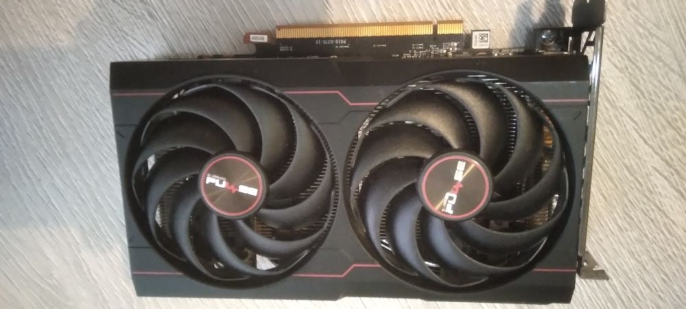 Sapphire pulse AMD 8gb ,RX 6600