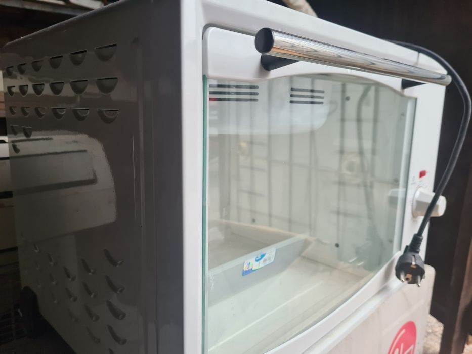 Продам  сухожар.