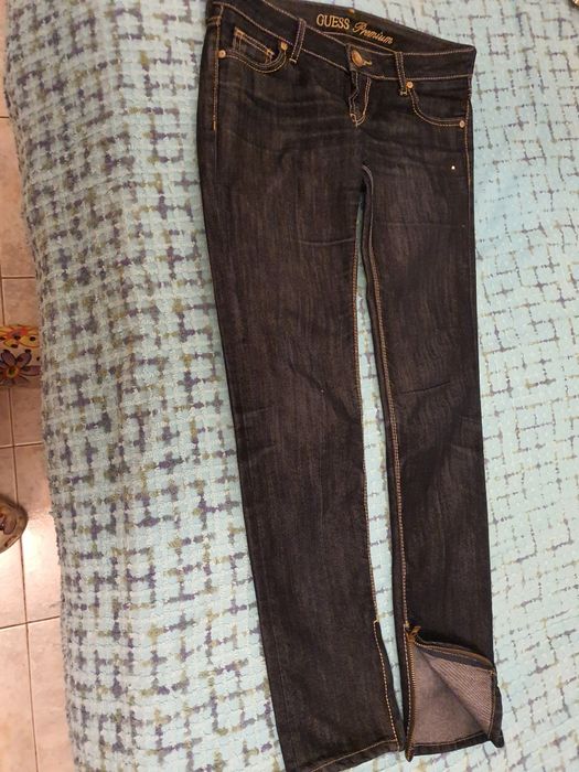 Продавам дънки GUESS