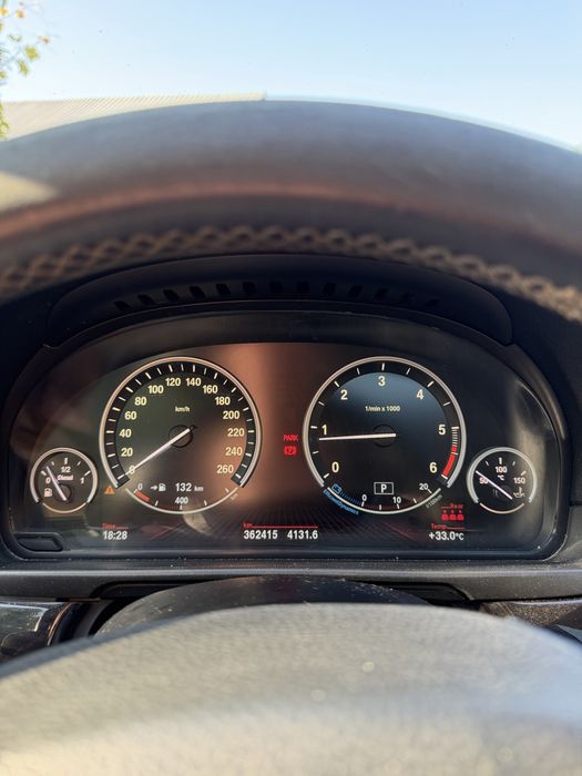 BMW 525D Xdrive 218HP heads up/Trapa/ pachet comfort
