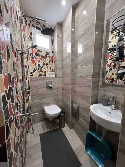 Дава се под наем Двустаен апартамент в София, Център - 57 кв.м за 950 € - Снимка #3