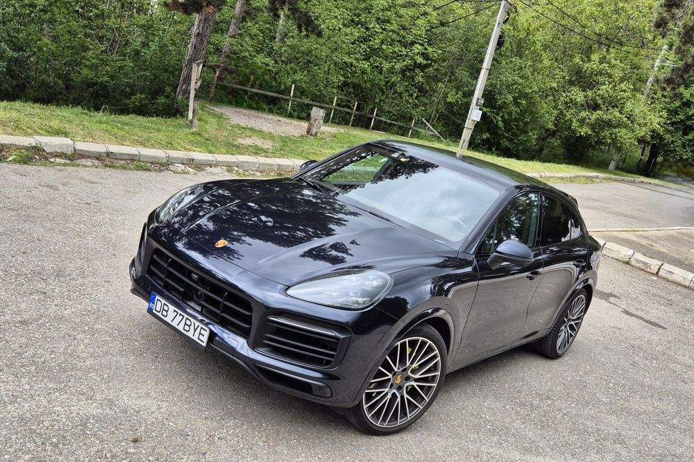 Porsche Cayenne Coupe E-Hybrid 470cp, TVA deductibil