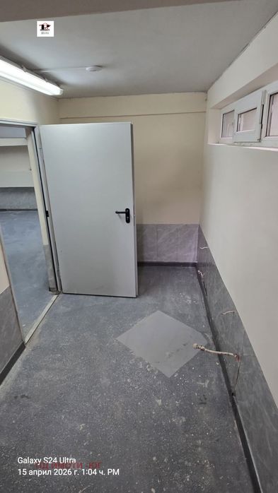 Магазин в София-Надежда 3 площ 134 цена 125000
