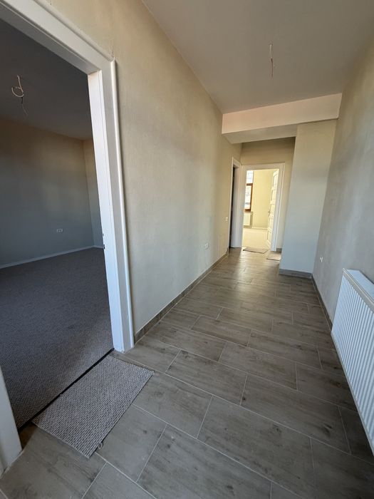 Vand apartament 3 camere in Piata Mihai Viteazu-renovat complet!
