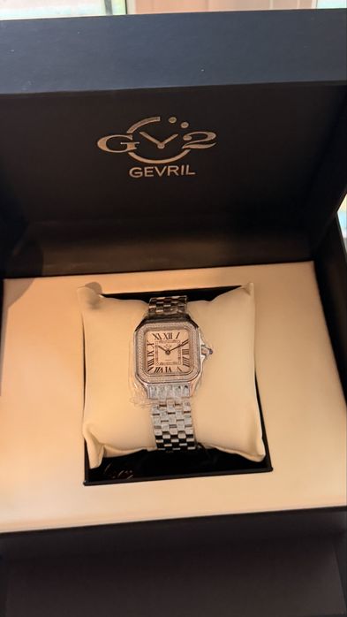 Часы женские Gevril Gv2