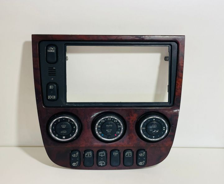 Panou climatronic  Behr Panou AC / Panou comanda + rama 5HB 964 643-0