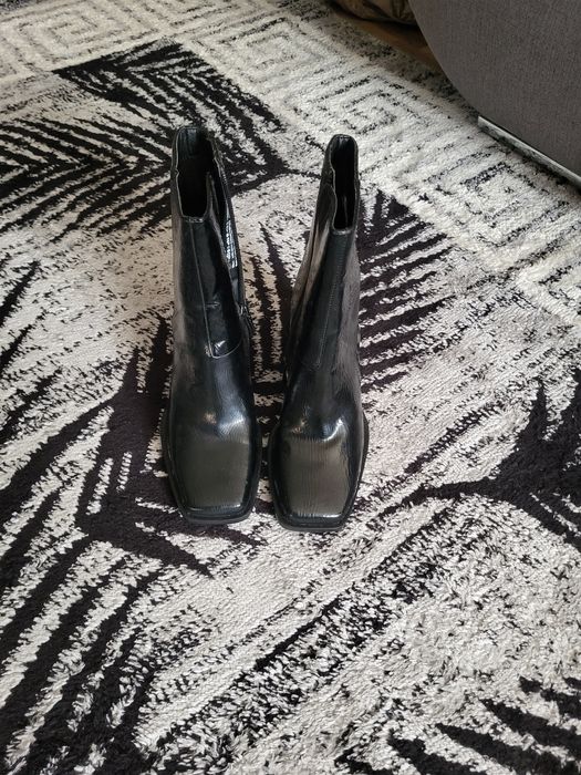 Vând botine dama tamaris