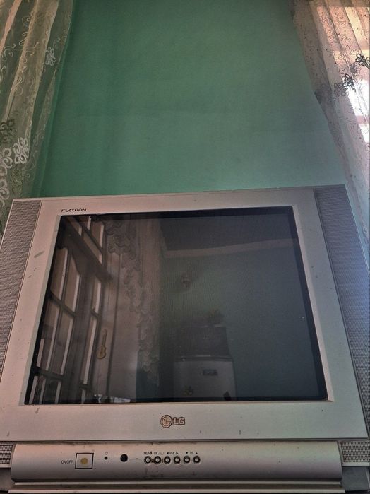 LG Flatron model.  2008- yilda olingan. Kachestvasi zur. Yaxshi ishlay