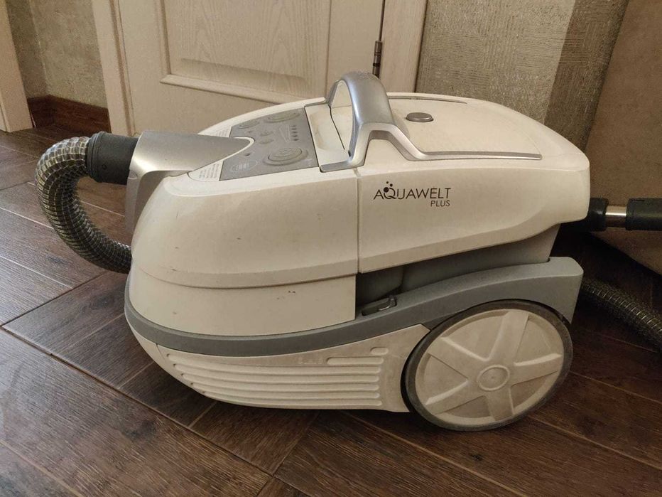 Моющий пылесос Zelmer Aquawelt Plus