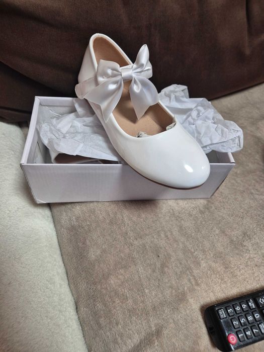 Детски обувки цвички