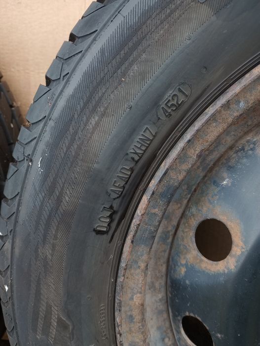 Железни джанти с гуми 15" за Рено Меган Сценик