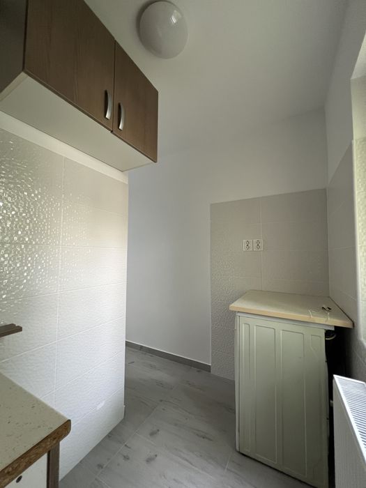 Apartament 2 camere – Str. Cameliei | Ploiesti | Etaj 1 | Complet renovat | 42.000 Euro