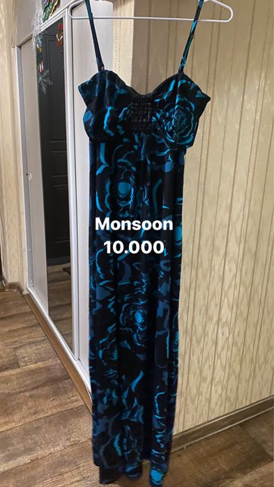 Вечерние платья