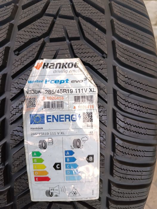 Зимни гуми Hankook 285/45/19 Winter Icept evo 3