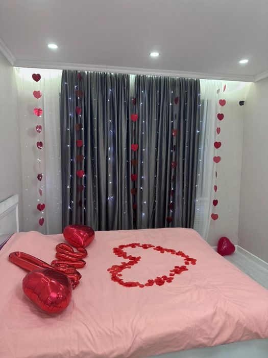 Сағатқа, тәулікке жалға беріледі.