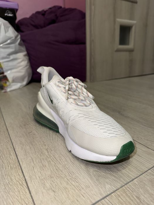 Nike Air Max 270