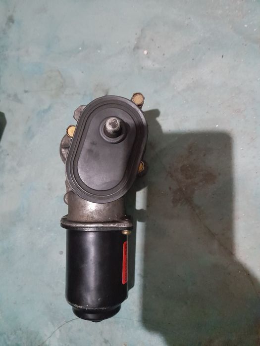 Дворник     моторчик   Продам