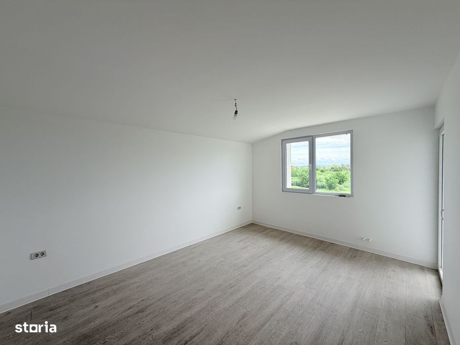 Duplex de vânzare cu 2 apartamente zona nouă Via Carmina (pentru tine)