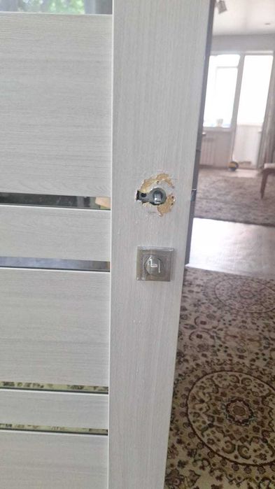 Продам межкомнатные двери