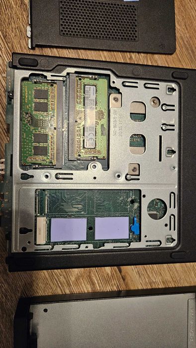 Lenovo ThinkCentre M720q Tiny i7-8700T 16GB DDR4