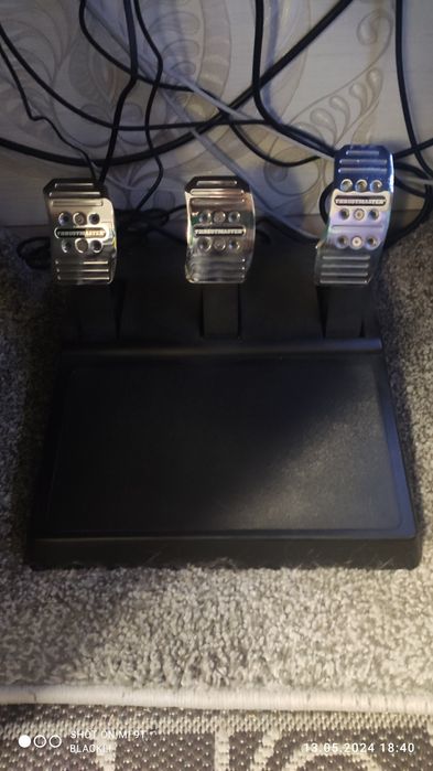 Thrustmaster T300 alcantara edition