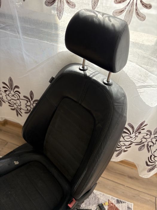 Interior Passat B6 – piele/alcantara cu încălzire