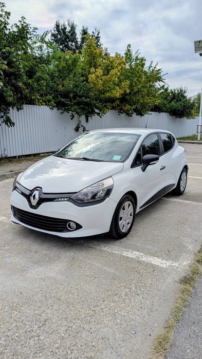 Vând Renault Clio