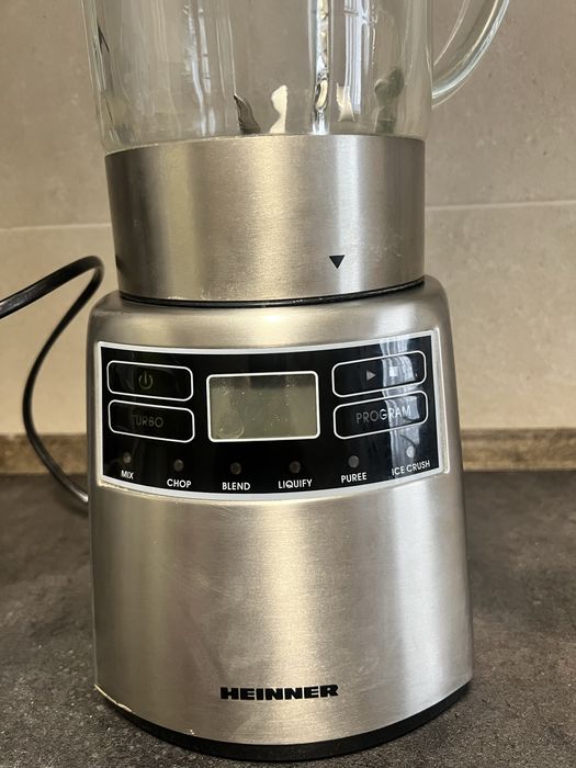 Vand robot HEINNER MASTER COLLECTION HBl 1000 w 1.5 l