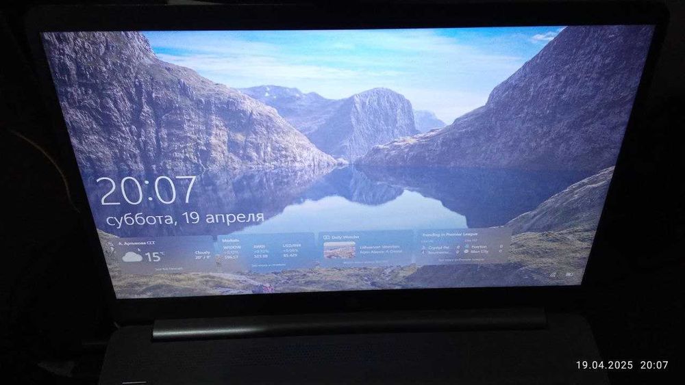 HP Noutbook AMD3 ram/8/256