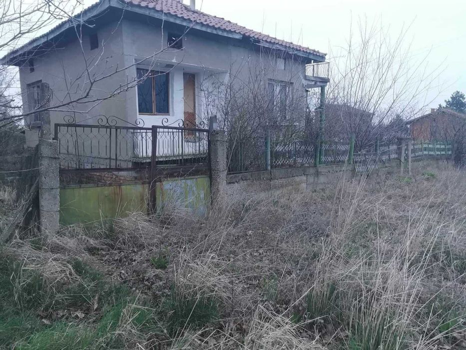 Продава се Къща в Дунавци - 70 кв.м за 150 €/кв.м - Снимка #1