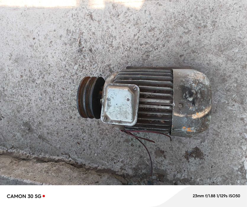 Электродвигатель асинхронный