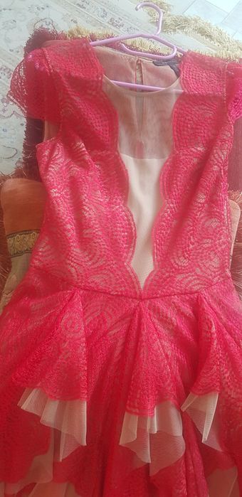 Платье  на выпускной , вечернее