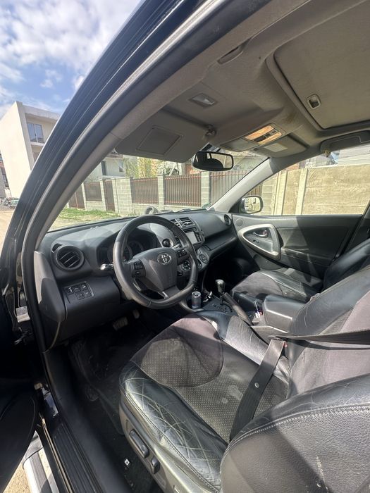 Toyota Rav 4 2012