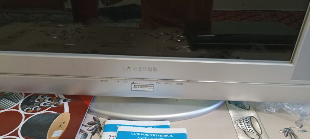 Samsung телевизор