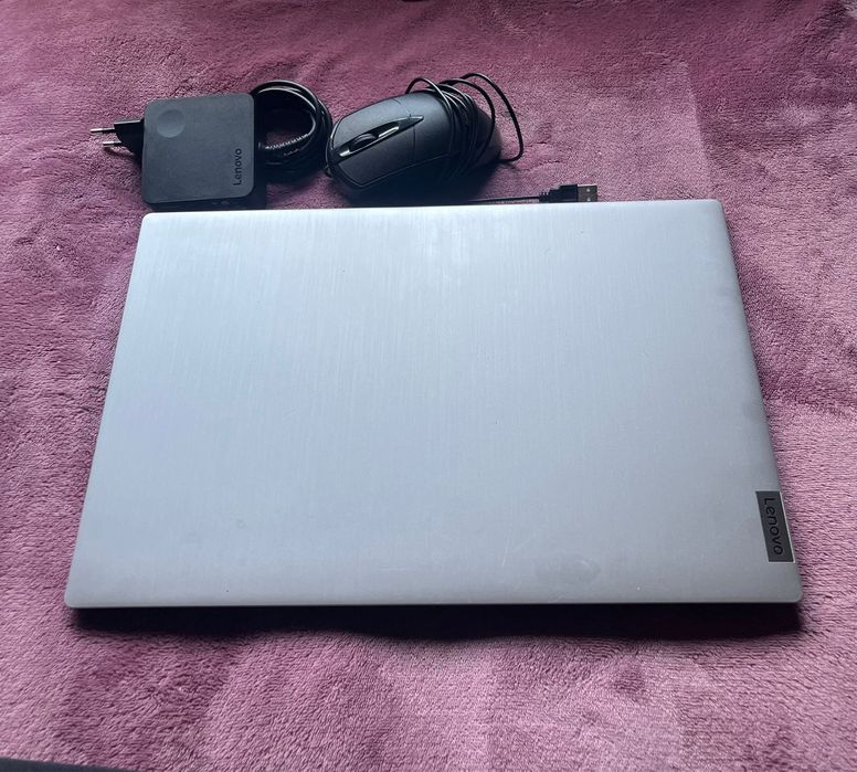 Ноутбук Lenova!!