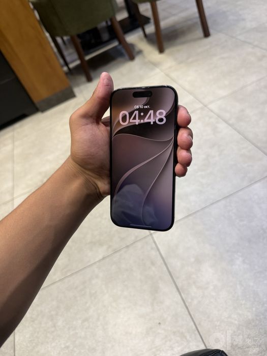 Iphone 16 pro black
