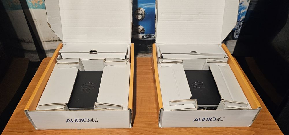 Interfata - placa de sunet Iconnectivity Audio 4C sau mioXL