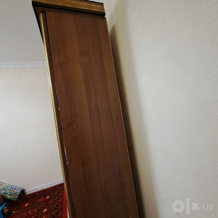 Mebel sotiladi zal uchun