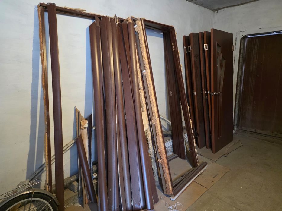 Межкомнатные двери б/у