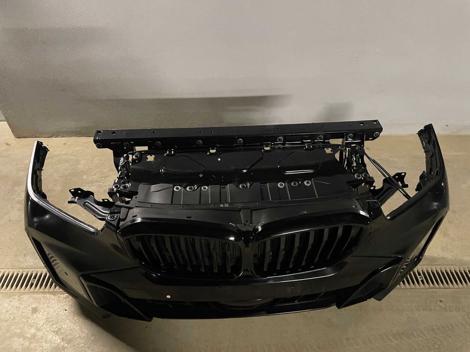 предна броня и преден панел за BMW X5 LCI M SPORT