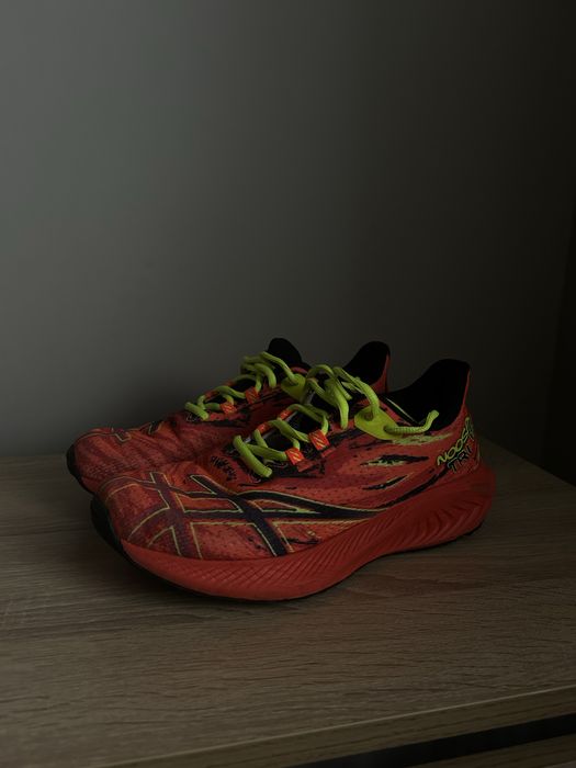 обувки asics 38 номер