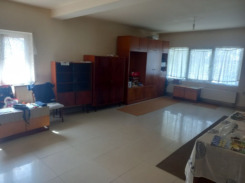Propietar...Clădire Mehala 13 Camere  3Nivele