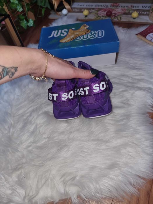 Супер актуален модел маратонки/различни цветове