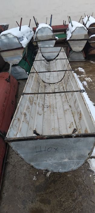 Kantiner listlar xarxil razmerda